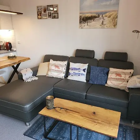 Steffis Ferienwohnung, Blankwasserweg 45 דירה Grömitz